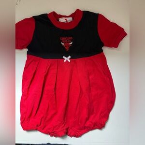 Team One NBA Chicago Bulls Kids Romper, Red & Black, Size 3T.